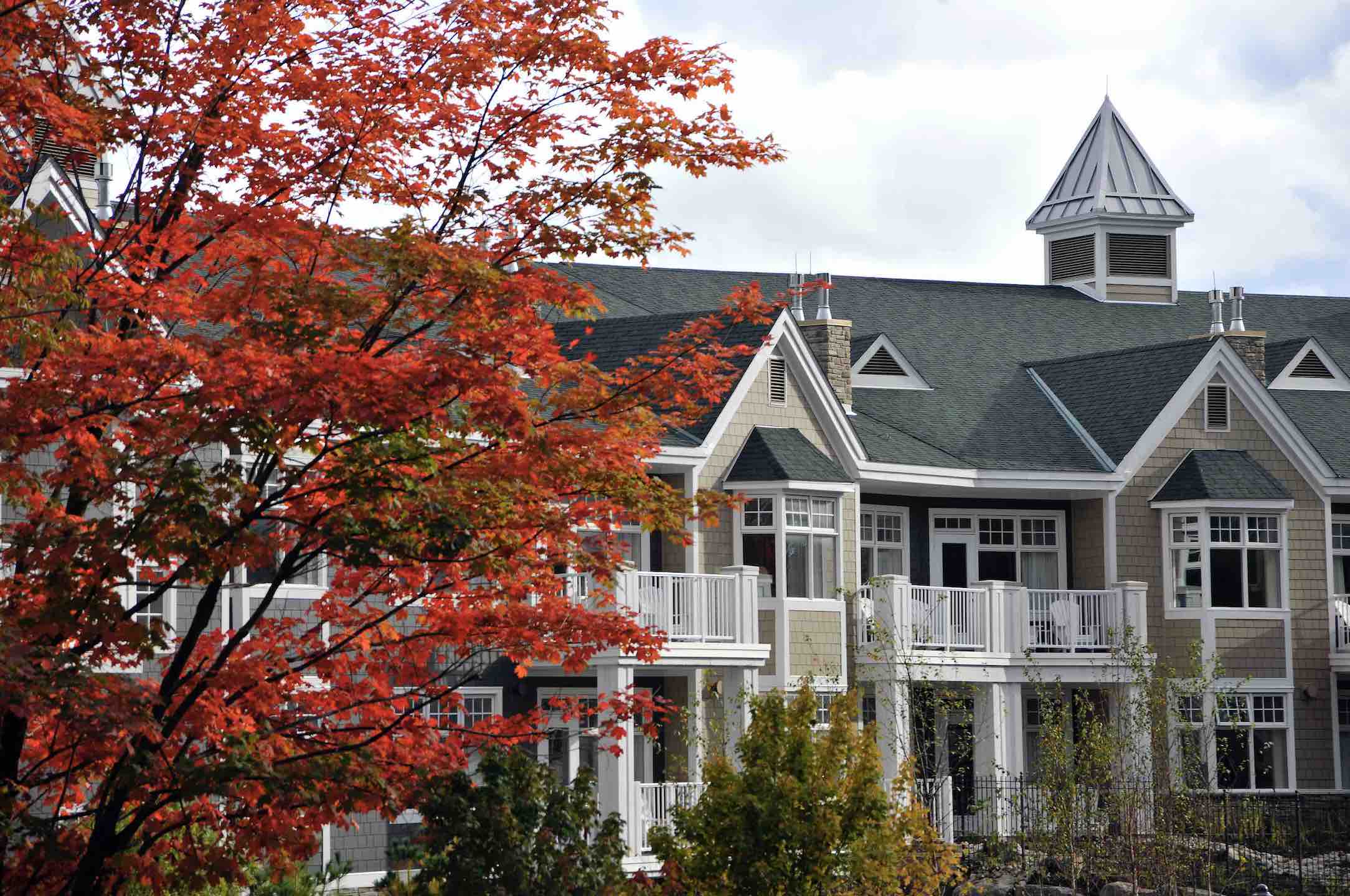 The JW MArriott Rosseau resort seen in the fall and one of the top Muskoka resorts year round
