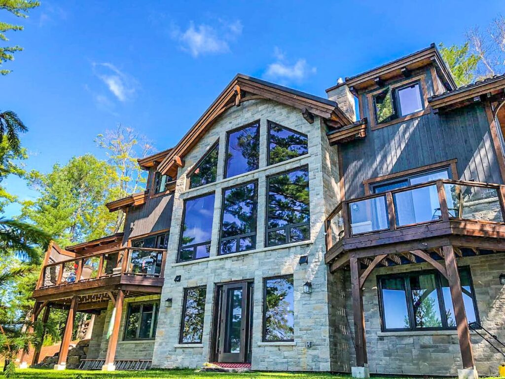 The Top Luxury Muskoka Cottage Rentals for 2021